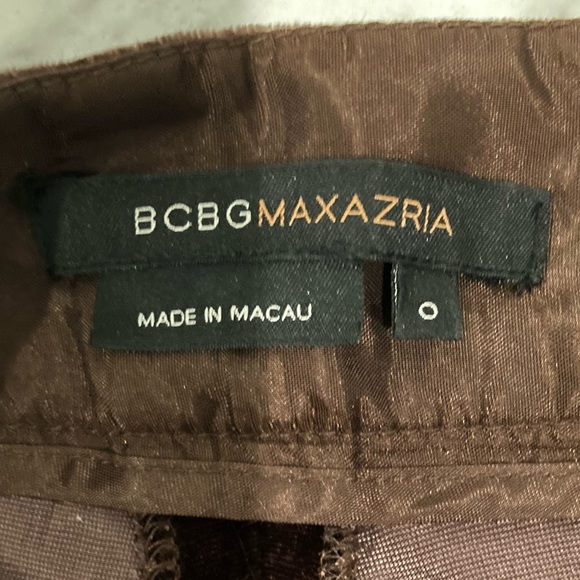 BCBG MAXAZARIA Brown Corduroy Cropped Cargo Baggy Pants Size 0 - Picture 7 of 11